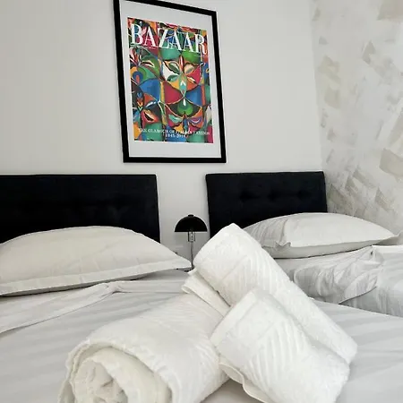 Cube L Guest house 4*