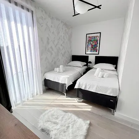 Cube L Guest house 4*