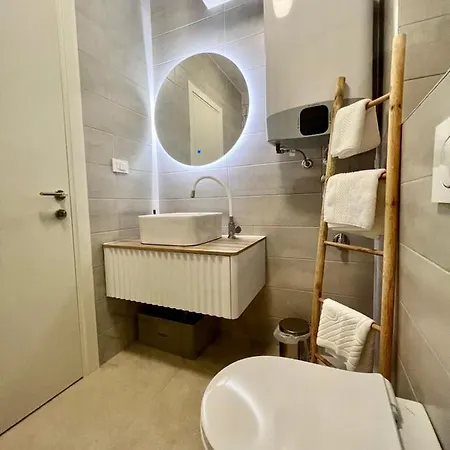 Cube L Affittacamere