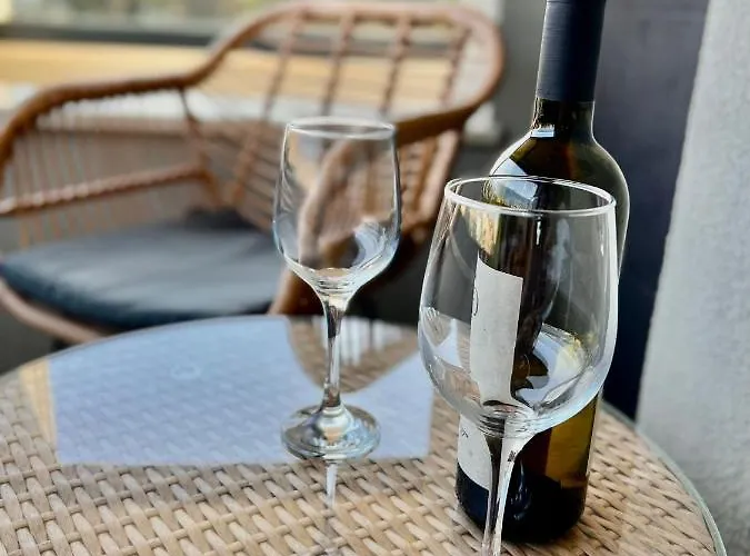 Cube L Gostinjska kuća 4*