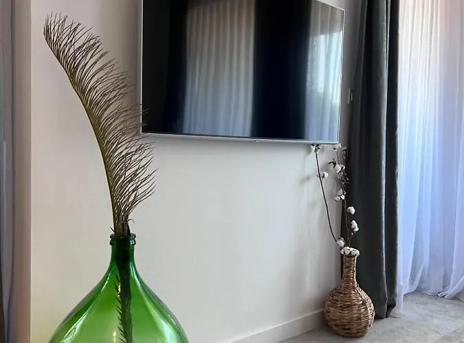 Cube L Gostinjska kuća 4*