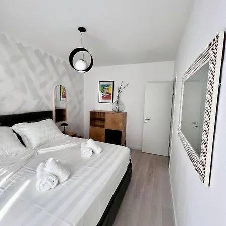 Maison d'hôtes Cube L 4*